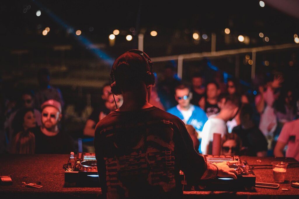From Subwoofers to Slot Machines: The Surprising Link Between Clubs and Casinos